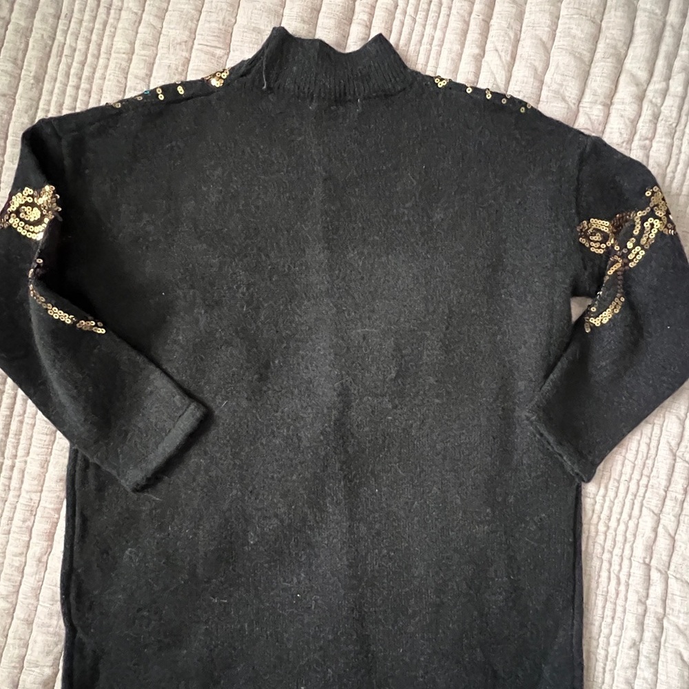 European Fashion Sweater - Picture 4 of 7